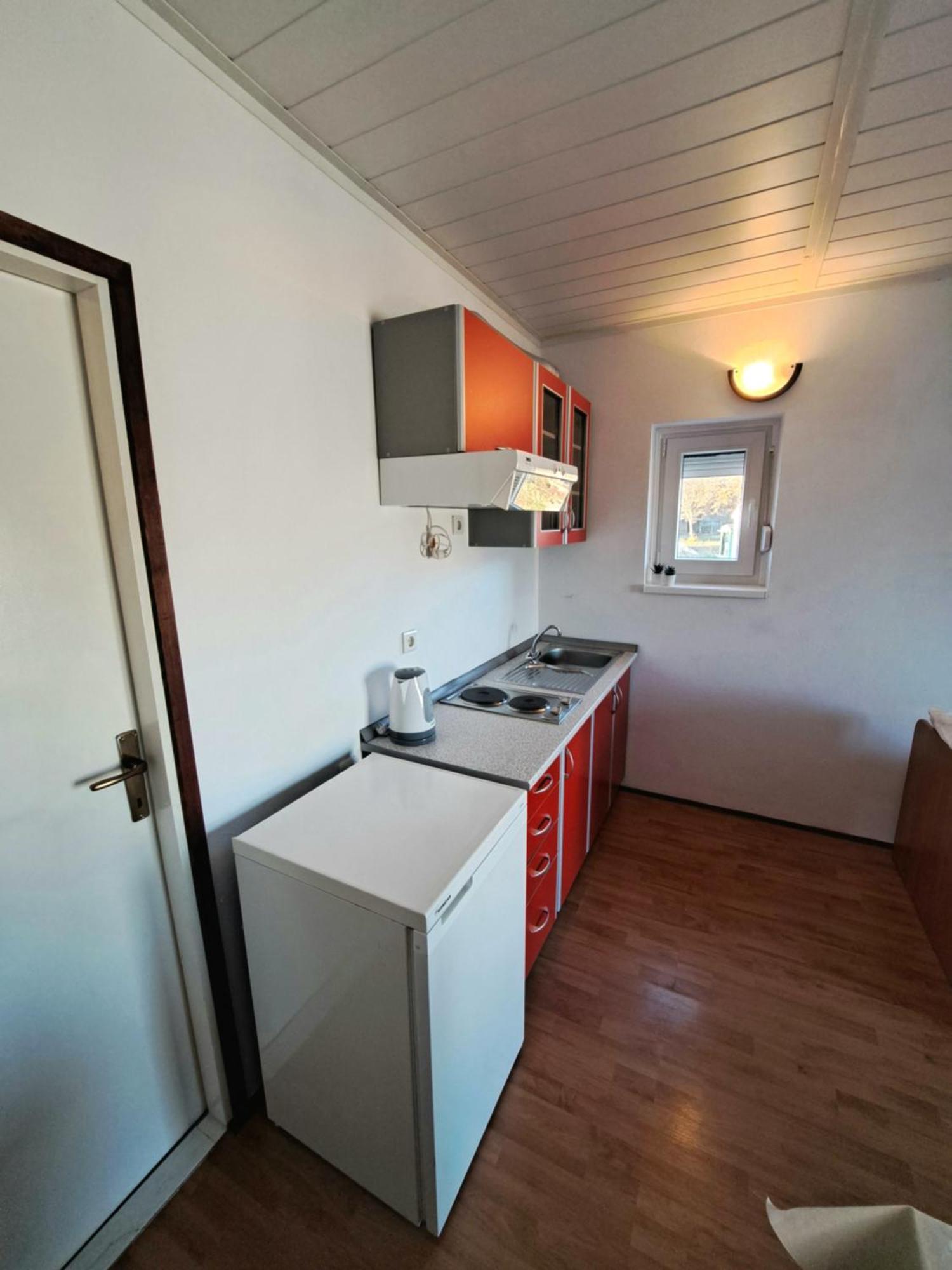 Apartments Maruna Maslenica Eksteriør billede